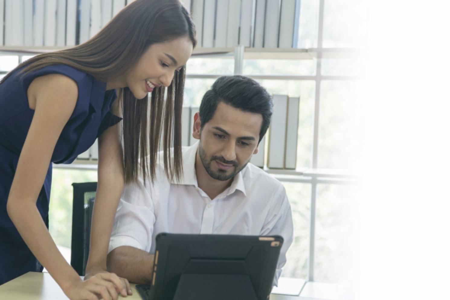 Espace d'apprentissage collaboratif avec des étudiants engagés dans leur formation